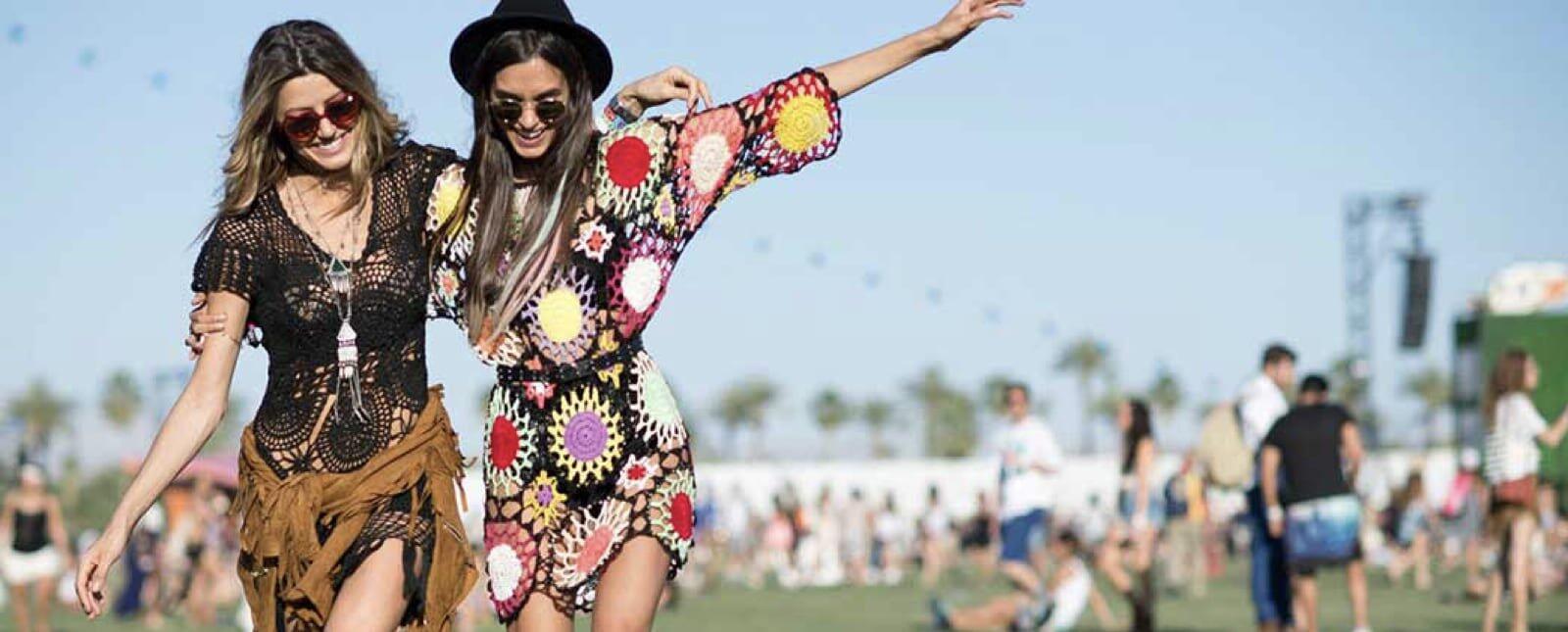 10 Stylish And Comfortable Outfits To Wear At A Music Festival - Cultura  Colectiva